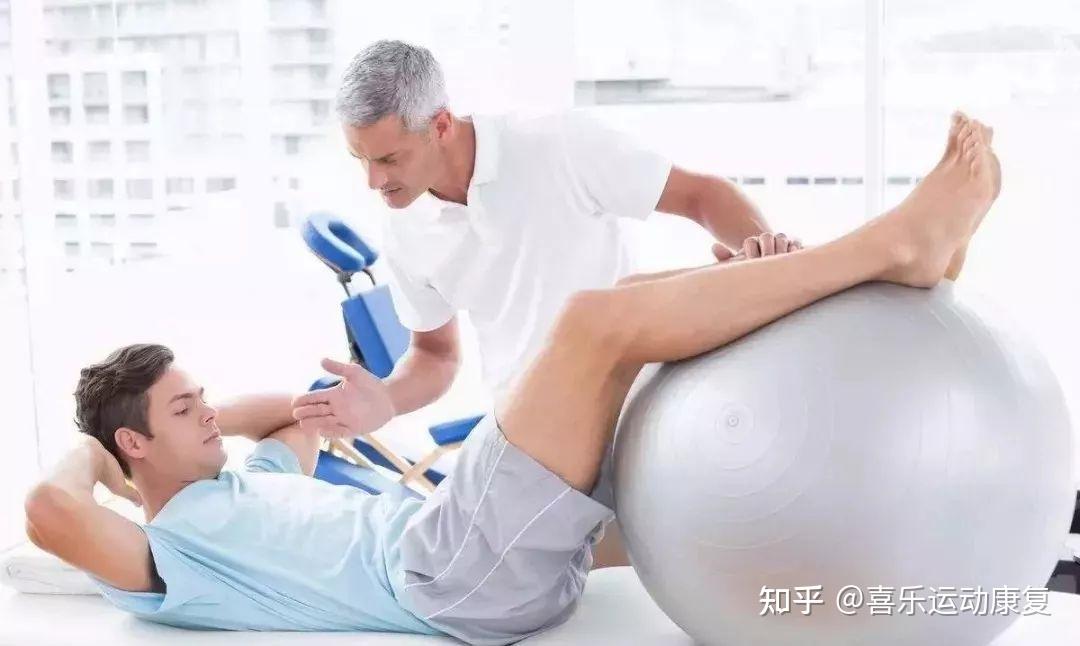 樊振东在欧冠决赛一败于法国名将A勒布伦和F勒布伦引发舆论热议争议声此起彼伏大家对此看法迥异真相究竟何在(图1)