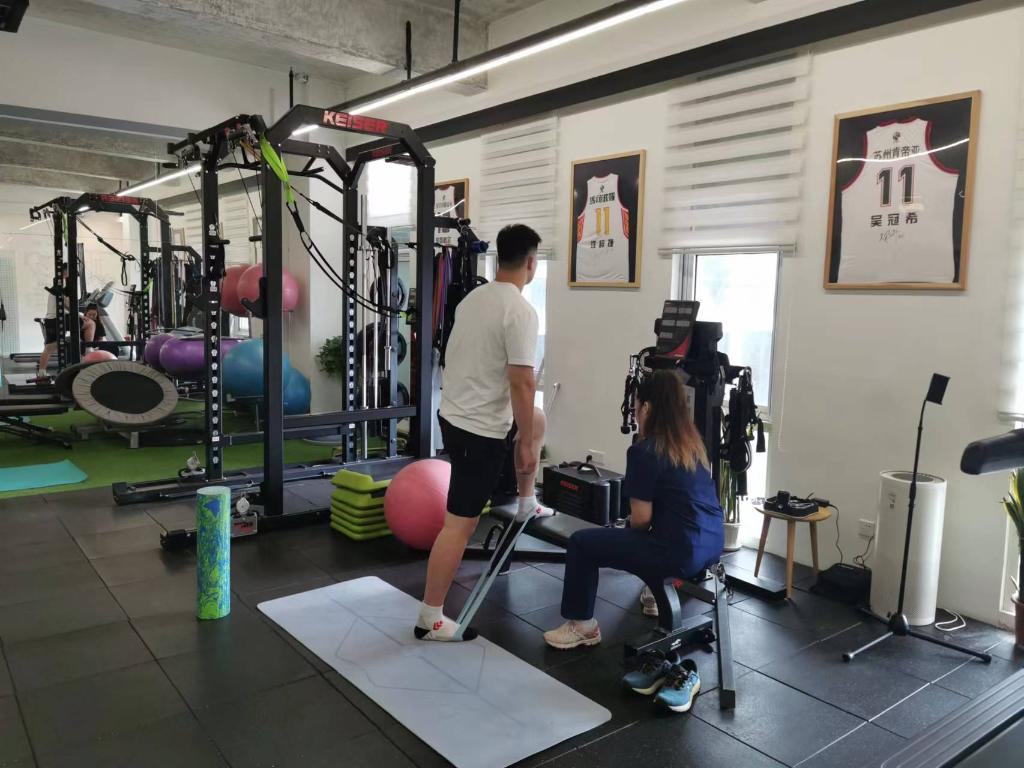 江西百余位听障人士乐享运动时光(图1)